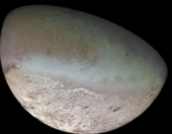 Voyager 2 image of Triton
